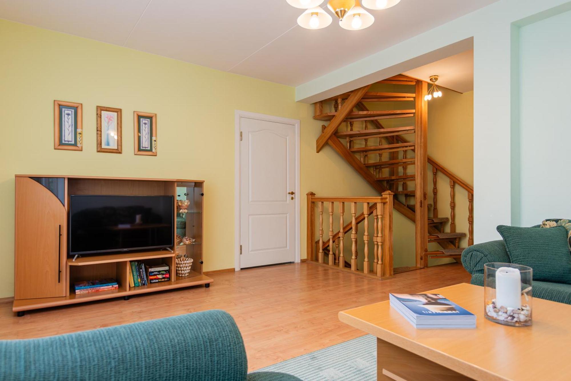 Family Inn Cottage With Terrace بالانغا المظهر الخارجي الصورة